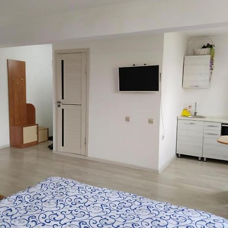 Светлая Квартира Для Гостей Kyzylorda Room photo